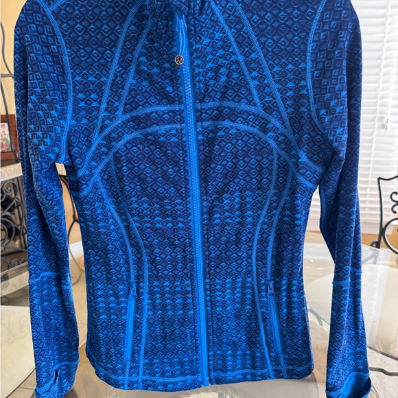 Lululemon Women's Blue Geometric Define Jacket - Picture 1 of 7
